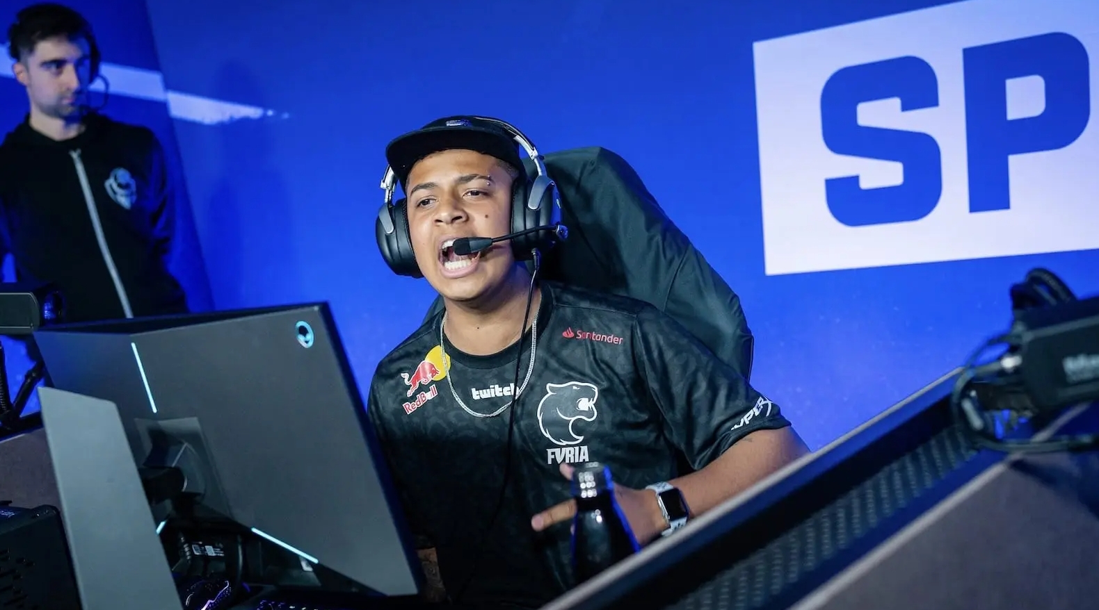 5库里9分 5库里9分