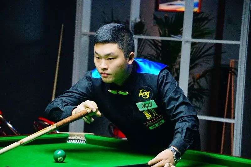 的中距離投 的中距離投