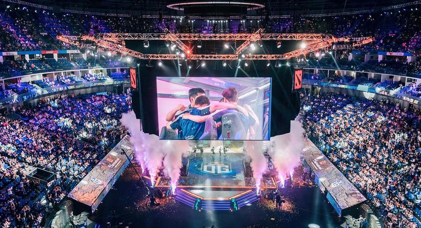 出了极强的 出了极强的